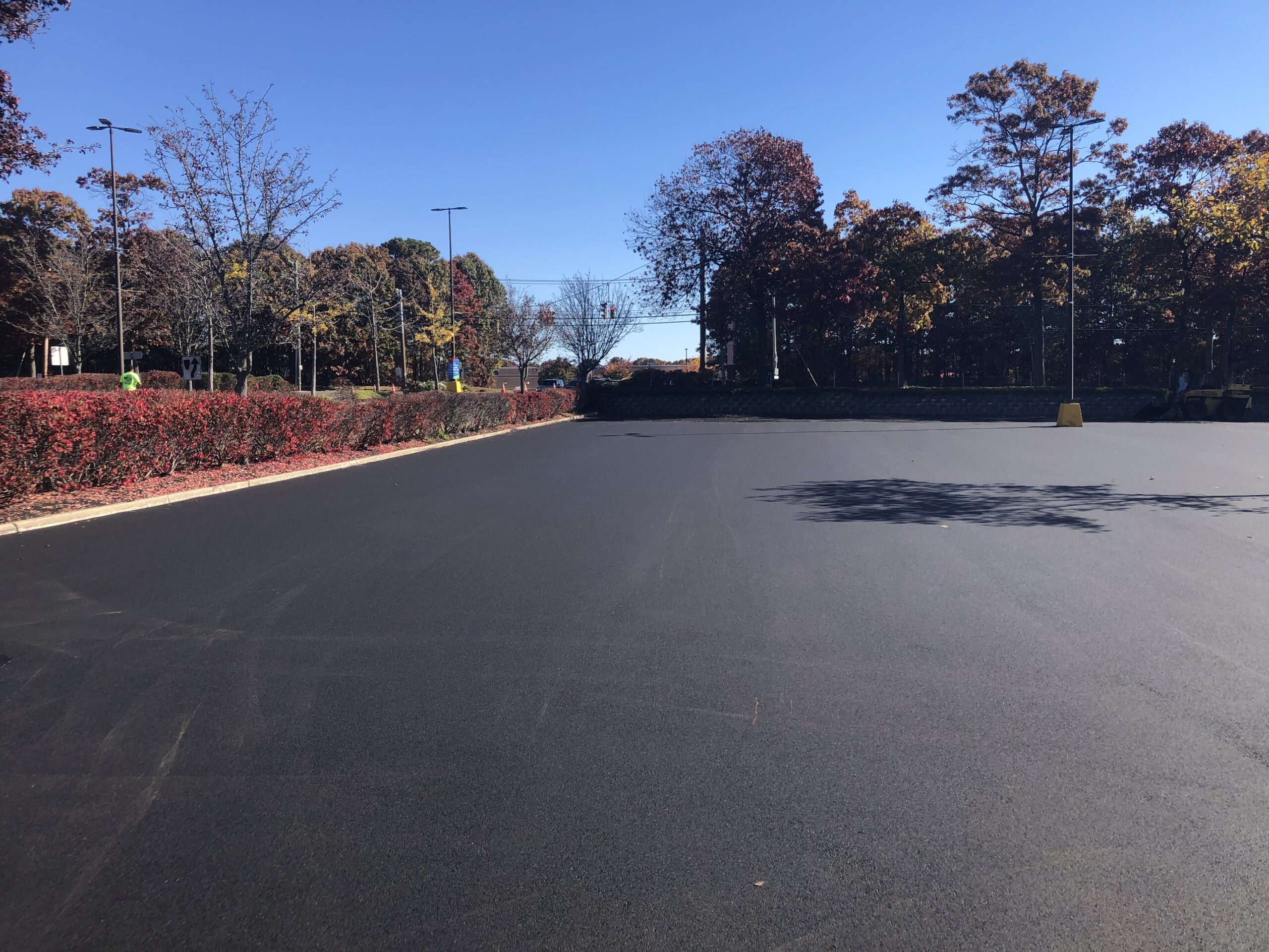 What Are the Elements That Can Damage Asphalt Parking Lots?