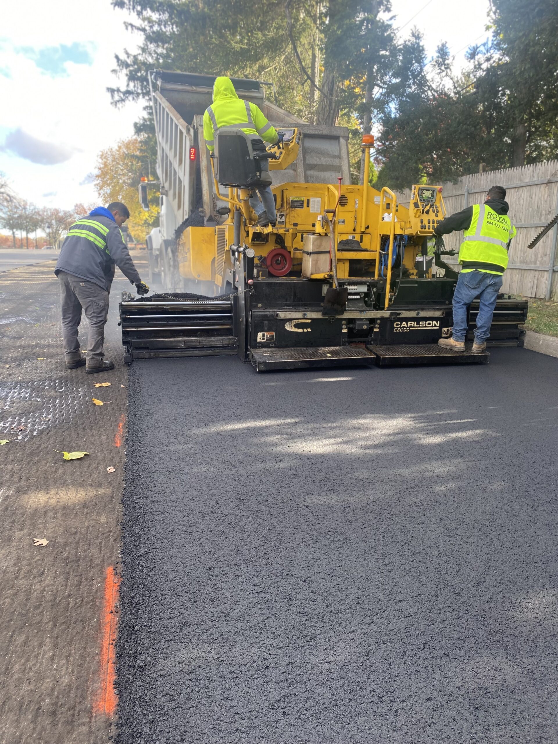 Tips for Choosing the Right Contractor for Your Pavement Project