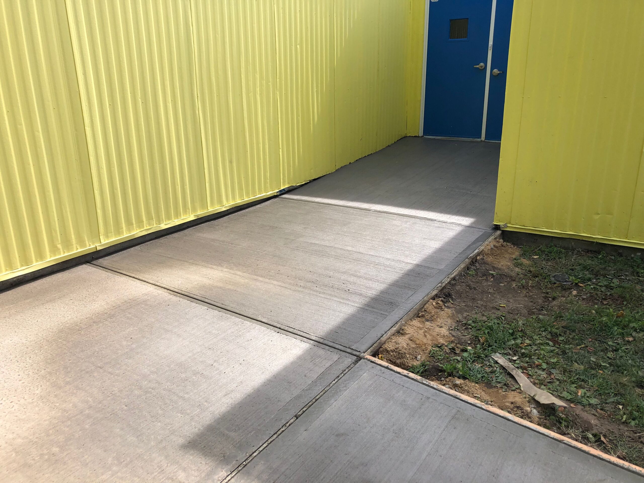 Choosing Between Asphalt and Concrete: Which is More Cost-Effective?